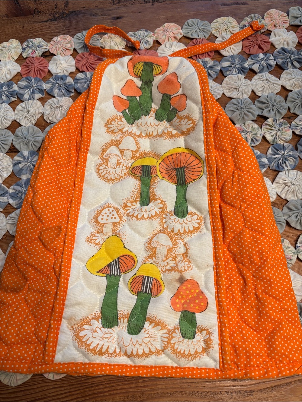 Mid-Century Appliance Cover - Picture 1 of 6